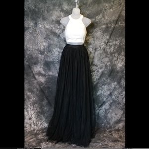 Alyce Paris - 22250 - Size Small - Black & White